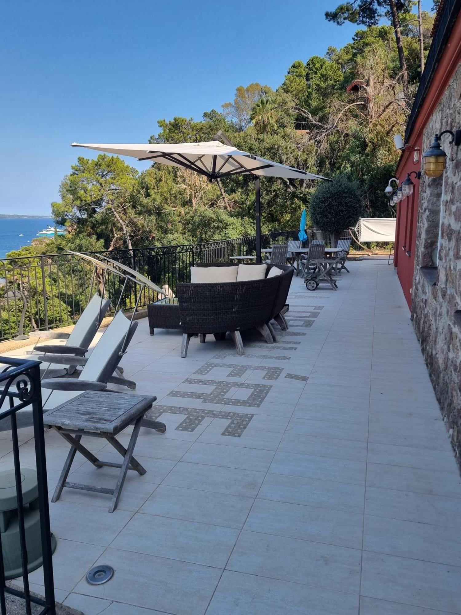 Villas And Suites La Coraillere Resort Theoule-sur-Mer Room photo